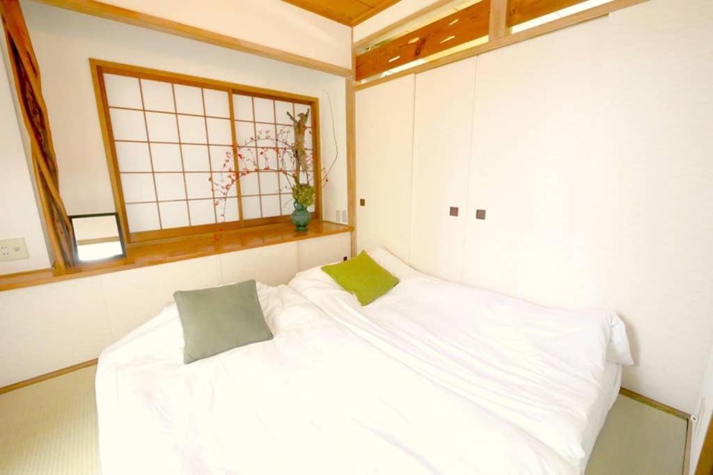 マスク配布ありa5 新宿10分 10人宿泊可能 出張在宅勤務に最適!!宿泊型テレワークスペース!!Wifi完備 回線安定してます!!長期宿泊受付中 Токио Экстерьер фото